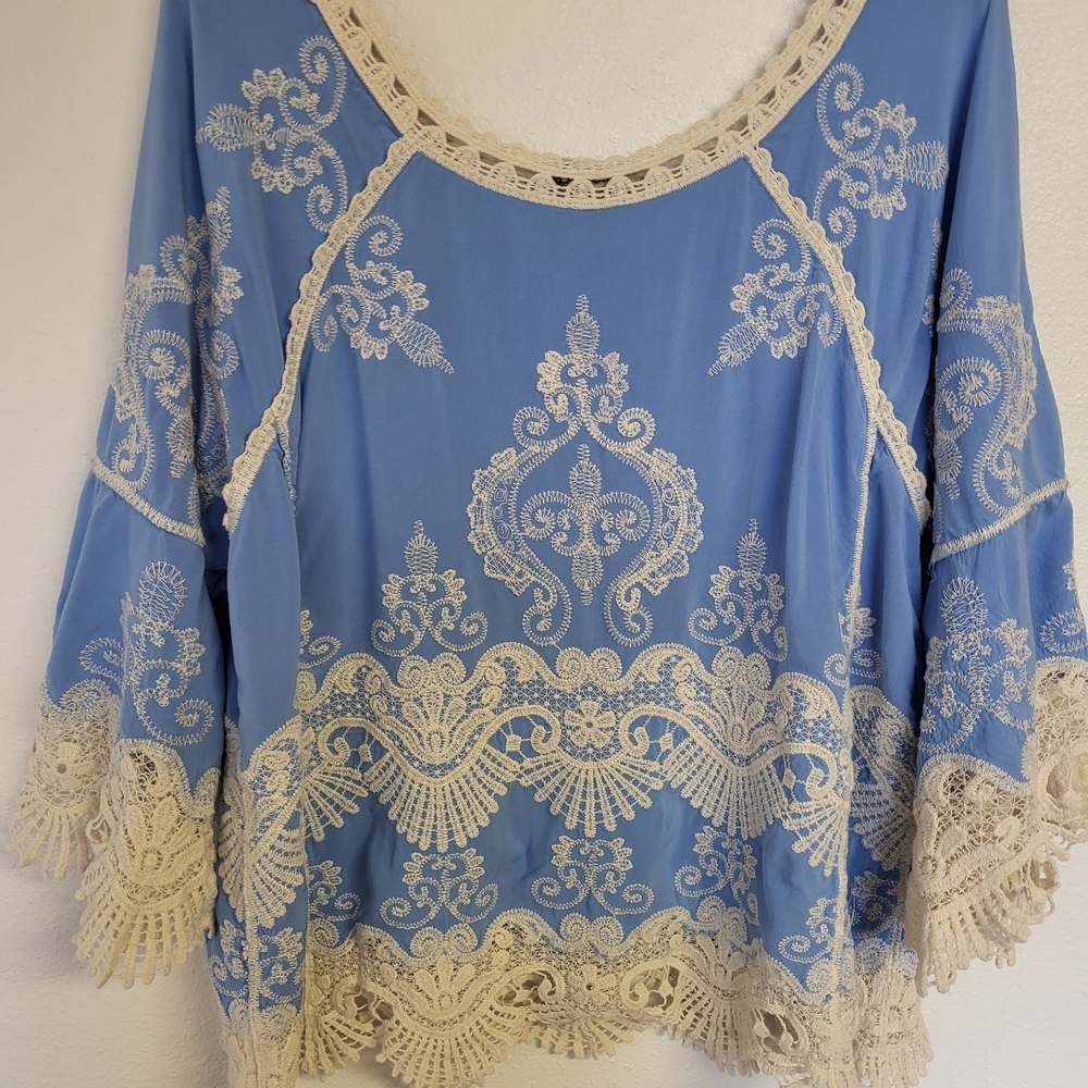 Democracy Sky Blue and Cream Embroidered Blouse - Picture 2 of 6